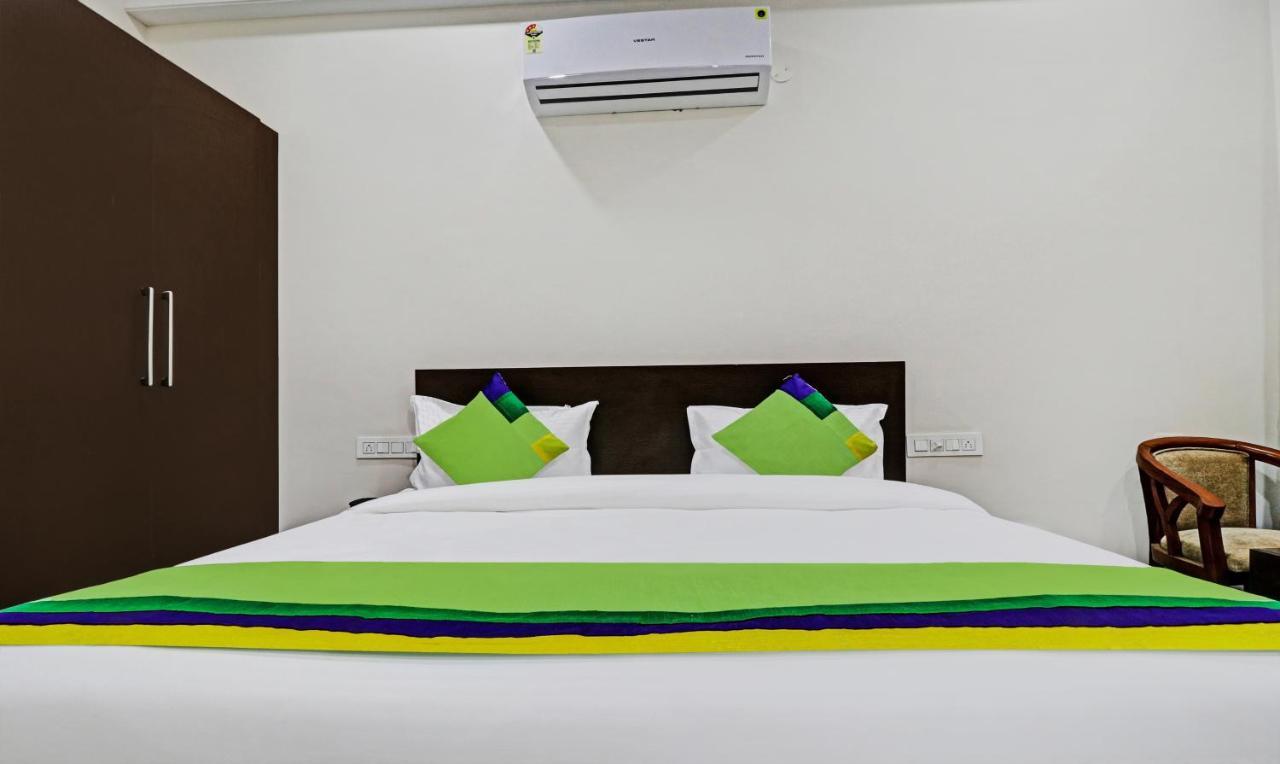Treebo Kamron Regency Sector 80 Hotel Mohali Ngoại thất bức ảnh