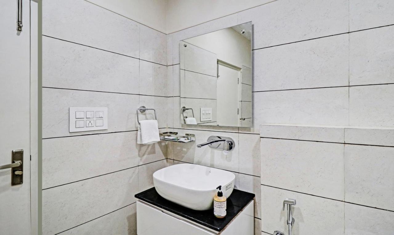 Treebo Kamron Regency Sector 80 Hotel Mohali Ngoại thất bức ảnh